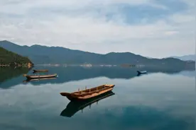 父母都走后，兄弟姐妹马上断交的家庭，多半是以下几种图片