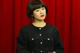 马思纯谈了恋爱后更嫩了，“妹妹头”看着真乖，还显得挺瘦的图片
