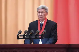 【致敬】曾庆存：深耕科研六十余载，一切为了祖国气象事业图片