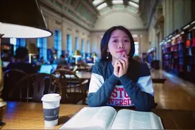留美“女网红”身患肺癌，为何遭到网友们一片谩骂？最终孤独死去图片