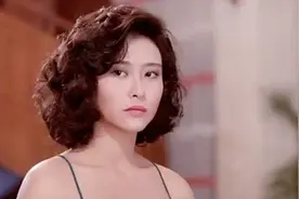 性感尤物叶玉卿：24岁一战成名，男人都喜欢她，嫁豪门后被宠至今图片