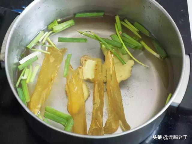 干鳘鱼鳔的油炸吃法 2026年干鱼鳔油炸方法窍门