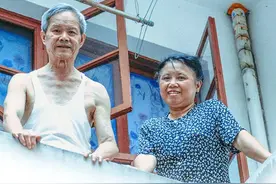 朋友圈爆火的《四个春天》，一部纪录片何以让千万人流泪？图片