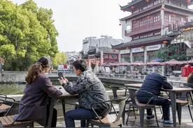 我把他当亲弟弟，他把我当提款机……图片