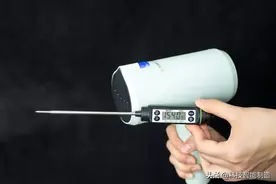 干掉电熨斗的就它了，可折叠便携的手持挂烫机，60秒摆平皱衣服图片