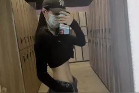 小说：合租的美女室友怀孕后被男友抛弃，我揍了她男友却被她大骂图片