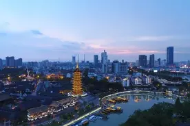 二手房价单价差3W，新老实小开明学区房PK，差别在哪？图片