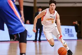 「CBA」从头赢到尾！深圳队首战轻松告捷图片