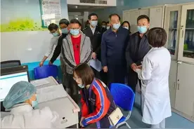 陕西省纪委监委驻省市场监管局纪检监察组督导检查省药监局新冠疫苗监管工作图片