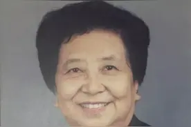周总理请她吃饭，宋庆龄同她握手！上海九旬“网红老干部”事迹登上大荧幕！图片