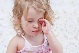 起床眼睛又红又痒，啥情况？小心春季结膜炎盯上你！图片