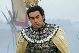 典韦力大无穷武艺超群，他打得过吕布吗？看看许褚的表现就明白了图片