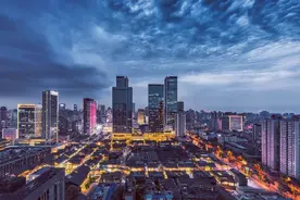 成都在建的一座医院，设床位1200个，建筑面积约18万平方米图片