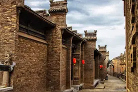 姚增战 · 山西的李家大院图片