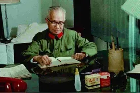 离家六十年，粟裕大将为何从不回老家？图片