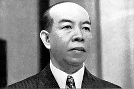 柬埔寨国王有妻子却到处寻花问柳，没有固定对象，还不负责任图片