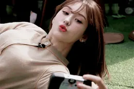 连BLACKPINK御用制作人都难逃她魅力，这个19岁的南韩小公主是谁？图片