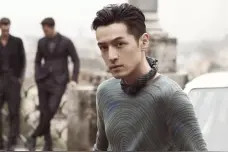 经历车祸后的胡歌：绝境反击，踏实演戏，他依然是仙剑中的李逍遥图片
