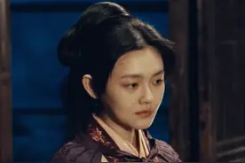 剑雨：性感女杀手叶绽青，本以为是个奇女子，哪知却是条毒蛇图片