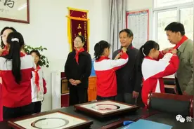 实事助学基金会领导到长汀县调研考察图片