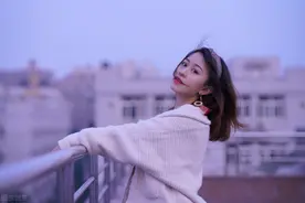 故事：她喝醉酒被前任送回家，谁知一觉醒来，前任就变成了现男友图片