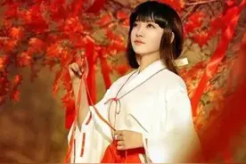 从“女皇”到“巫娼”——日本巫女的堕落史图片