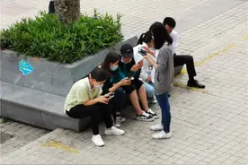 深圳打工仔：找工作半个月没着落，想找日结难上加难图片
