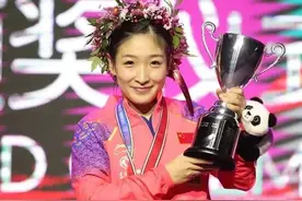 盘点刘诗雯职业生涯创造的奇迹， 你便知刘国梁缘何东京力挺小枣图片