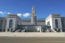 哈尔滨走运了，被1所1.13亿学校“砸中”，占地2.3万㎡，喜从天降图片