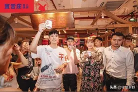 陈赫为什么到处跟网红拍段子？是降低身段还是有拿了出场费？图片