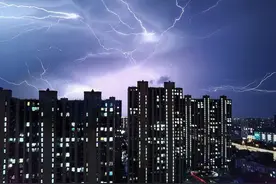 昨天北京雷暴 我用手机这么拍 超简单图片