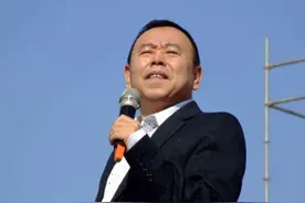 从六小龄童到潘长江，“老艺术家”们滤镜保不住了？图片