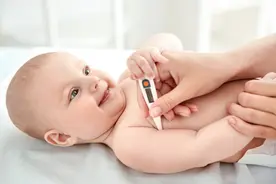 幼儿发烧抽搐，该如何及时处理？图片
