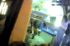 小区突发大火，危急时刻下，勇救祖孙3人图片