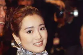 “大美人”和“小美女”图片
