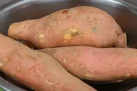 蒸红薯怎么做，最忌直接上锅蒸，牢记一招，香甜软绵，个个流油图片
