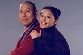 李成儒的女人们，一婚8年，二婚娶小18岁青衣，三恋小28岁女演员图片