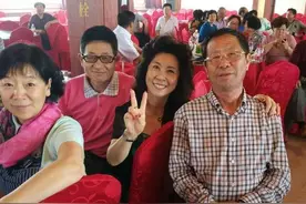 难忘同学会图片