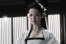 她是最美“玉漱公主”，6岁女儿颜值出众，前夫罕见晒与女儿合影图片