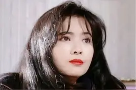 “春十三娘”蓝洁瑛：三次被雪藏，两任男友自杀，被大佬毁了一生图片