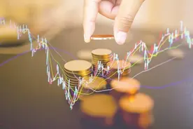 在稳定评级的背后，这19家公司风险有点特别图片