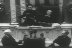 1943年，宋美龄在美国国会发表著名演讲，现场众人全都起立鼓掌视频封面