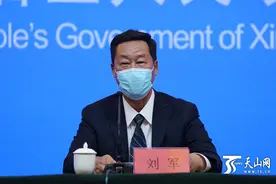 乌市为大中专学生出疆就学、患重大疾病赴内地就医开辟绿色通道图片