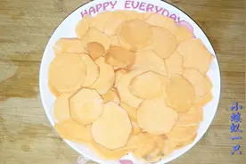两个红薯三勺燕麦片，一搅一压，粗粮细吃，这减肥餐主食实在是香视频封面