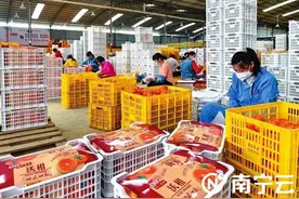 倾其所有打赢脱贫硬仗 尽其所能攻克贫困堡垒图片