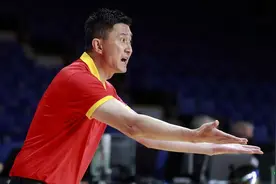 天赋碾压！杜锋的杀手锏被限制，尼克尔森成加拿大队卧底图片