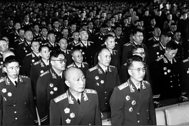 湖南出了一对父子上将，父亲是开国中将，儿子曾参加过南疆轮战图片