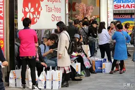 百姓说“没钱”，企业也说赚不到钱，社会财富都在哪些人手中？图片