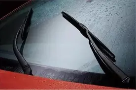 雨刷器的保养重点，轻松延长雨刷条使用寿命图片