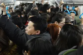 农村儿子的呐喊：改变命运，岂能全指望我一个人？图片
